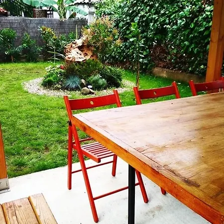 Grands' House דירה *